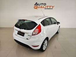 FORD - FIESTA - 2018/2018 - Branca - R$ 64.900,00
