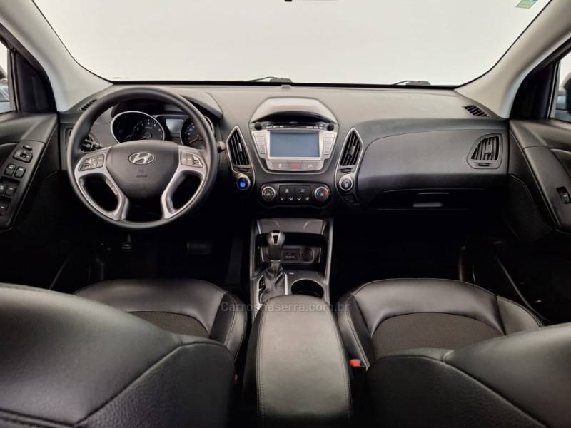 HYUNDAI - IX35 - 2017/2018 - Preta - R$ 87.900,00