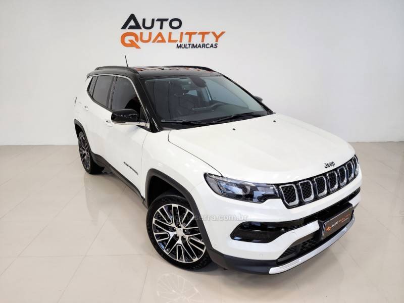 JEEP - COMPASS - 2022/2023 - Branca - R$ 154.900,00