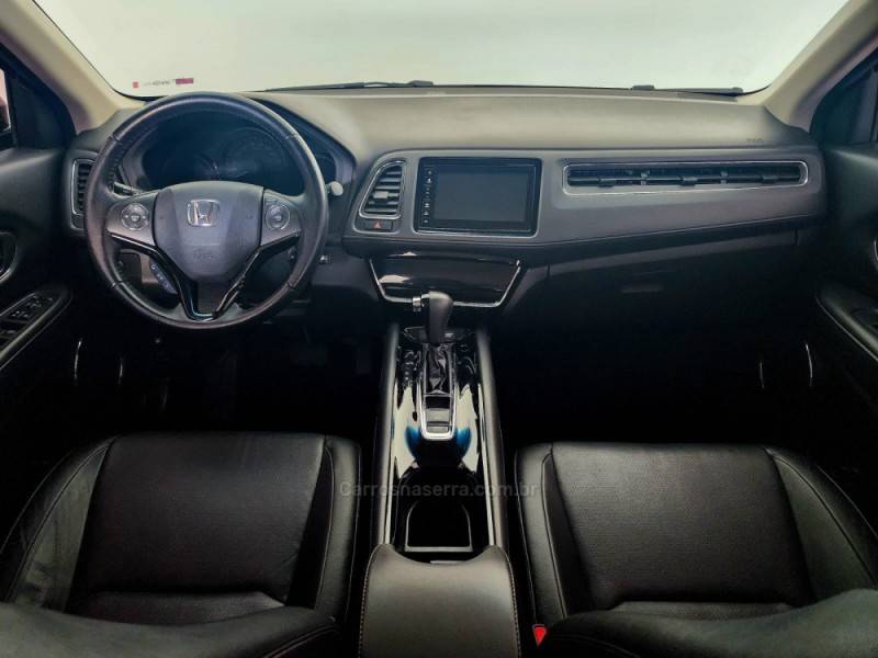 HONDA - HR-V - 2018/2019 - Vermelha - R$ 109.900,00