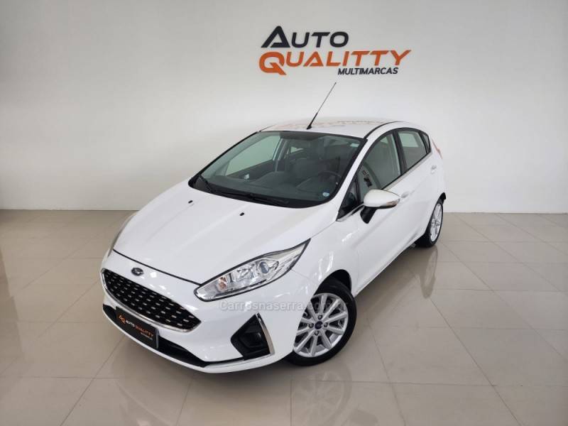 FORD - FIESTA - 2018/2018 - Branca - R$ 64.900,00